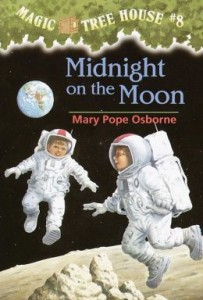 Magic Tree House #8 Midnight on the Moon